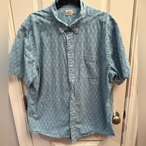 Faherty Light Blue Casual Button-Down Shirt. Men size XL